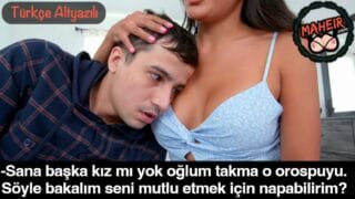 Nargile Kafeye Gelen Kız Mutsuzluğunu Garsonla Sikişerek Düzeltti