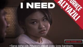 Yırtılırcasına Dar Elbisesiyle Kendisini Çok Seksi Hisseden Kadın Oğlunun Arkadaşıyla Boşaldı