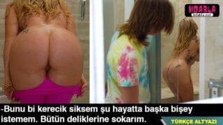 Canı Sıkılan Şıllık Mature Serseri Üvey Oğlundan Yanında 31 Çekmesini İstedi